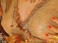 Dora Venter en Silvia Lauren elkaar likken