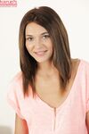 Alexis Brill masturberen met haar kut