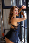 Scarlett Queen houdt van masturberen alleen