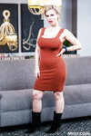 Casca Akashova de reusachtige tieten Russische milf