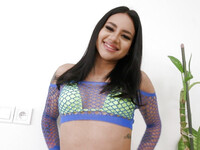 Kloe Kooper in hete latina