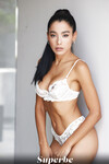 Natalia Bruni bij fullos milf