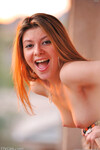 Callie Lavalley toont haar lichaam