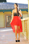 Megan Salinas de rondborstige Latina chick