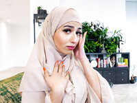 Aaliyah Yasin de volledige Arabische chick geneukt