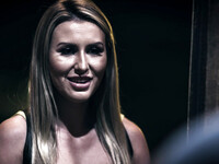 Paige Owens zachtjes geneukt