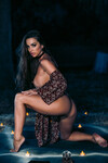 Abigail Mac de hete grote borst milf