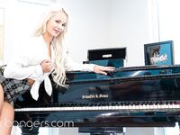 Elsa Jean. Pov neuken