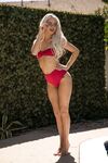 Elsa Jean. Sexy tiener