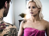 Elsa Jean. Dun tiener krijgen seks