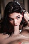 Gina Valentina - houdt van een grote haan