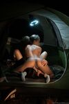 Alexis Fawx en Cecilia Lion hebben seks in de tent