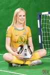 Yasmijn Goud het sexy voetbal meisje