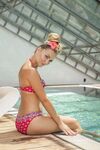 Victoria Puppy - MetArt