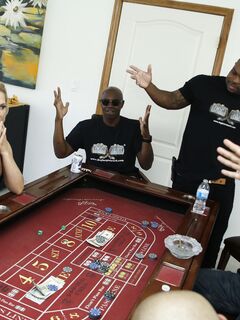 Cherie DeVille - Verloren poker