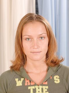Kathia Nobili en de glazen dildo