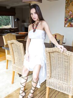 Gloria Sol MetArt